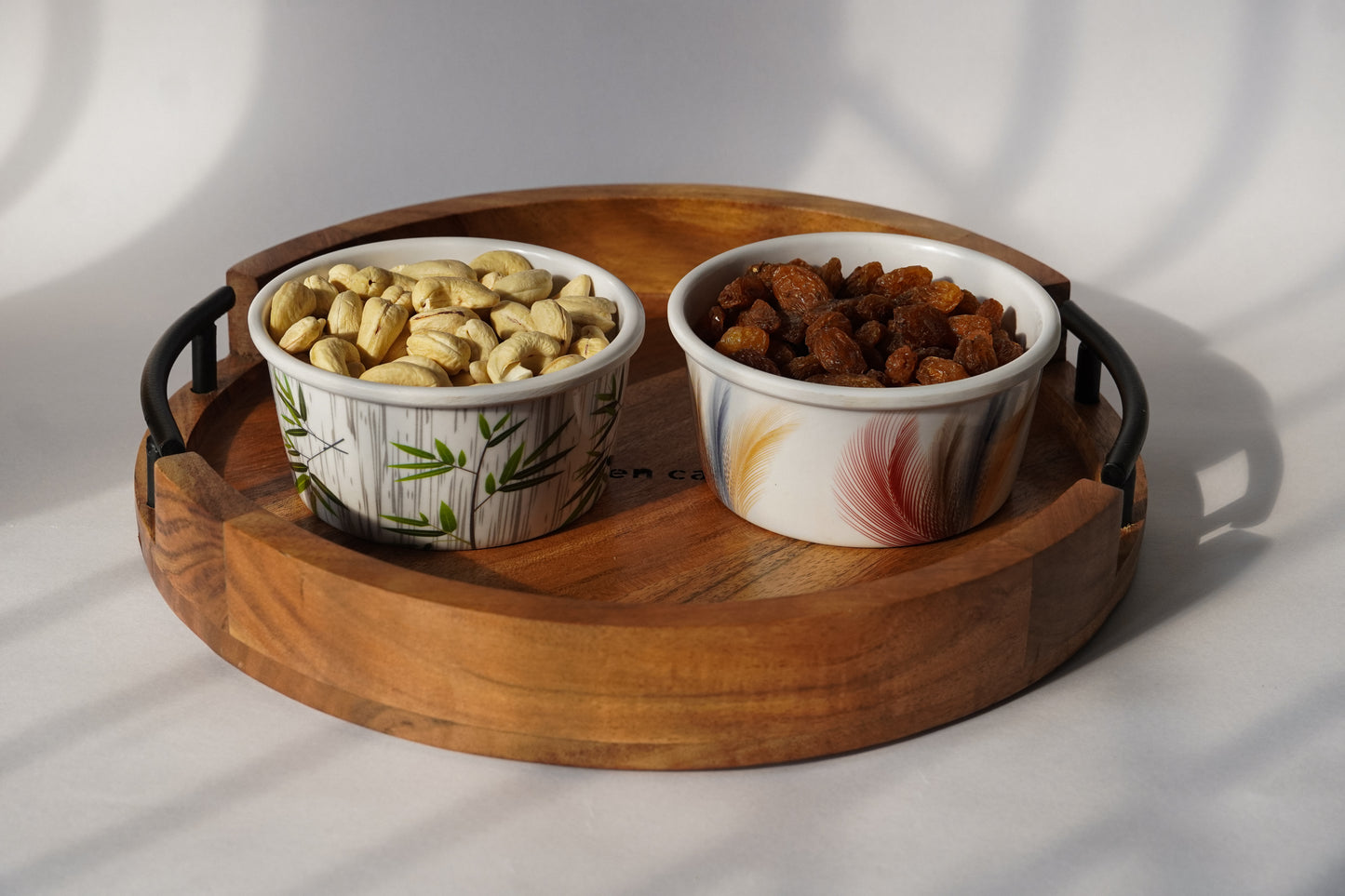 Round Wooden Serving Tray/Platter made with premium acacia wood