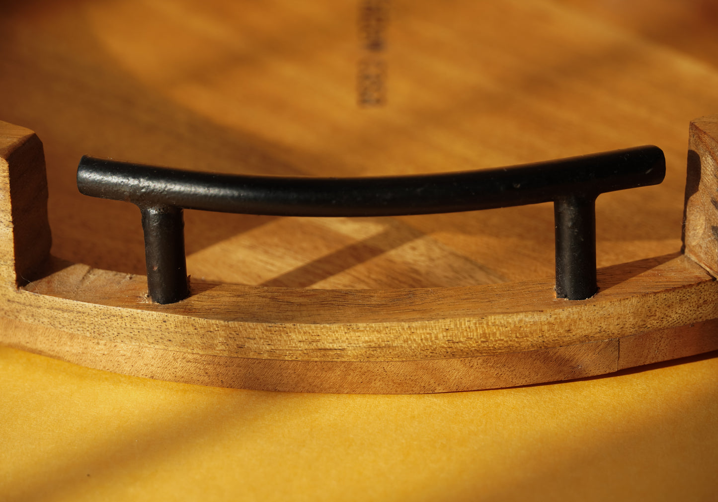 Round Wooden Serving Tray/Platter made with premium acacia wood