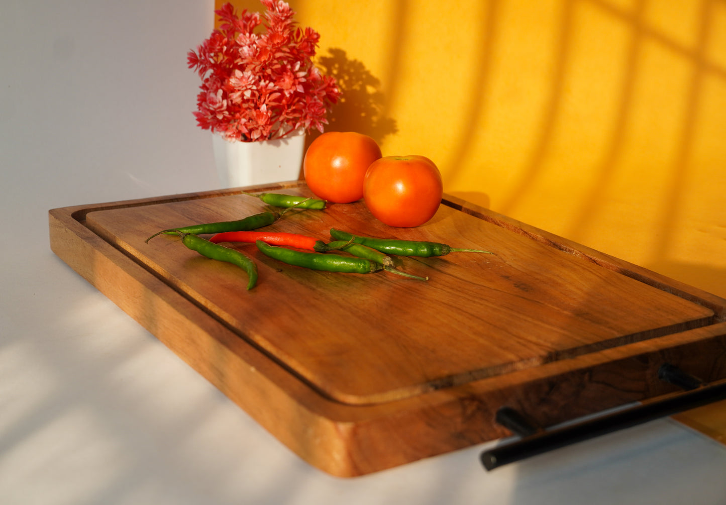 Wooden Chopping/Butcher Board made with premium acacia wood