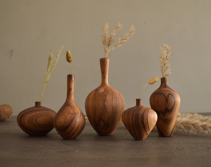 VASES.jpg